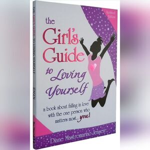🔸️NWOT A Girl's Guide to Loving Herself Paperback Book